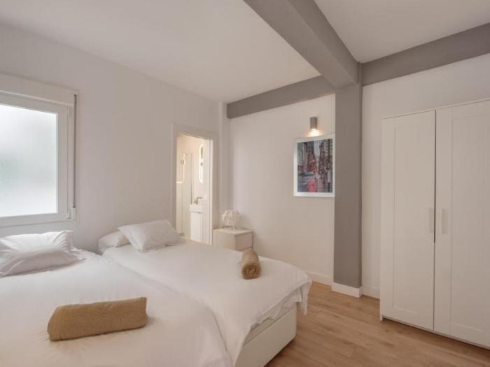 Malaga City Apartment Exterior photo