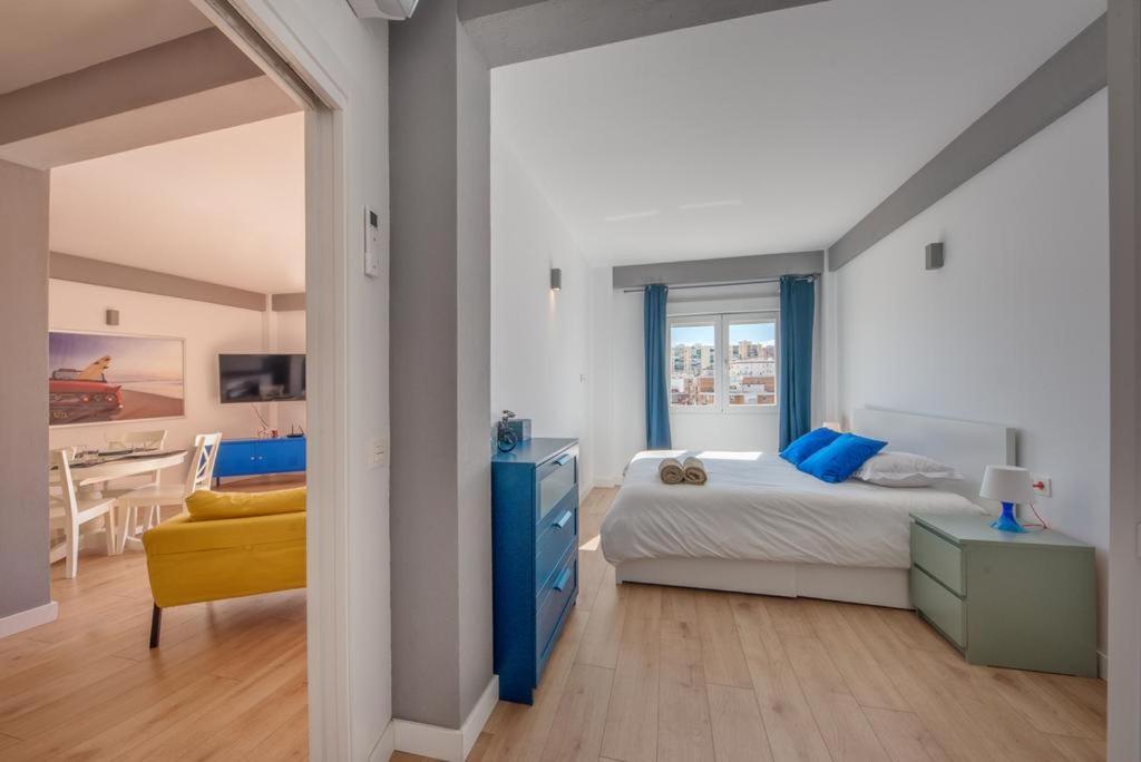 Malaga City Apartment Exterior photo